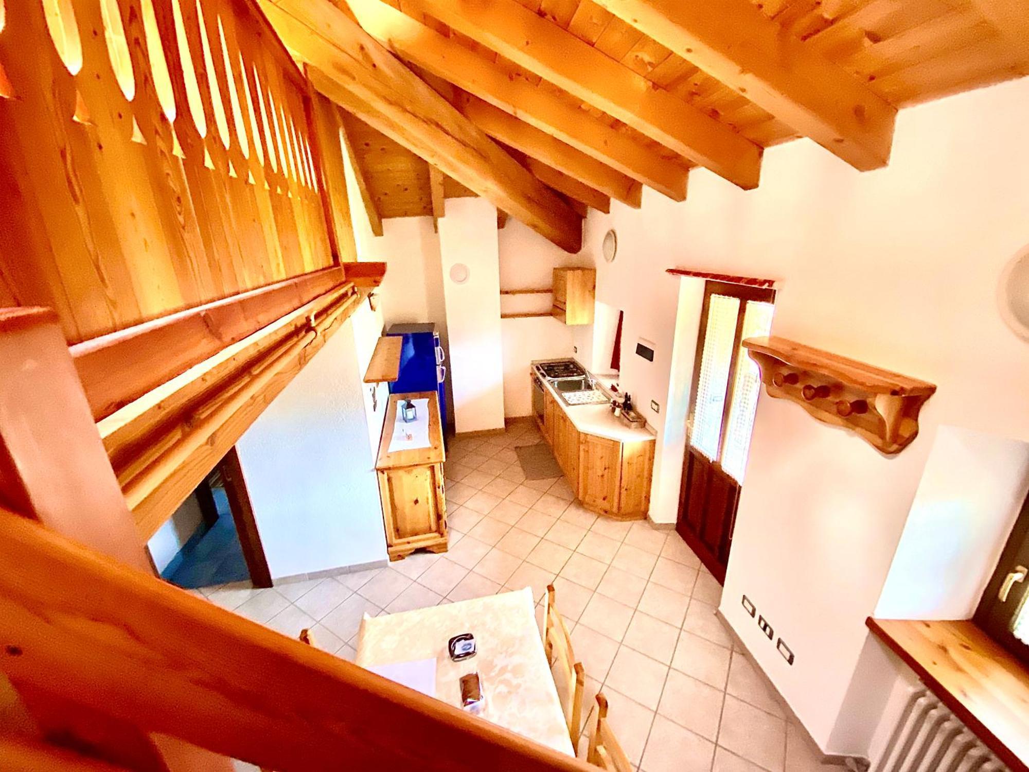 Attico Panoramico Con Soppalco Lägenhet Gignod Exteriör bild