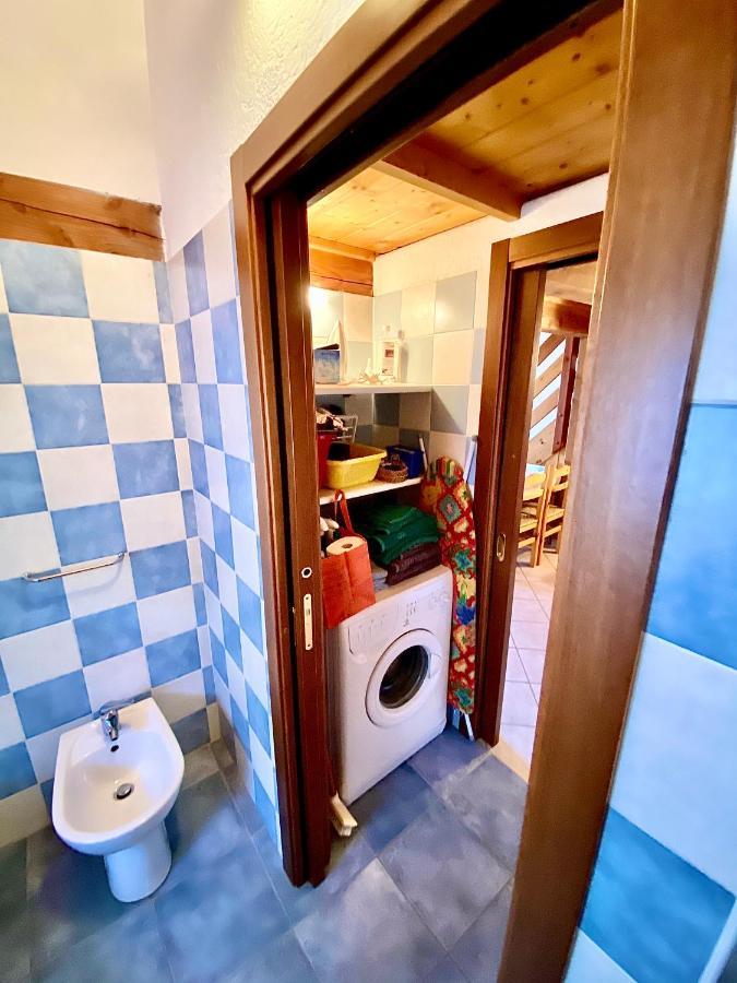 Attico Panoramico Con Soppalco Lägenhet Gignod Exteriör bild